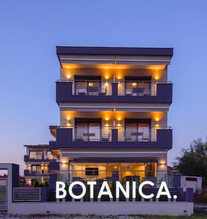 Botanica Luxury Suites Neos Marmaras Bagian luar foto