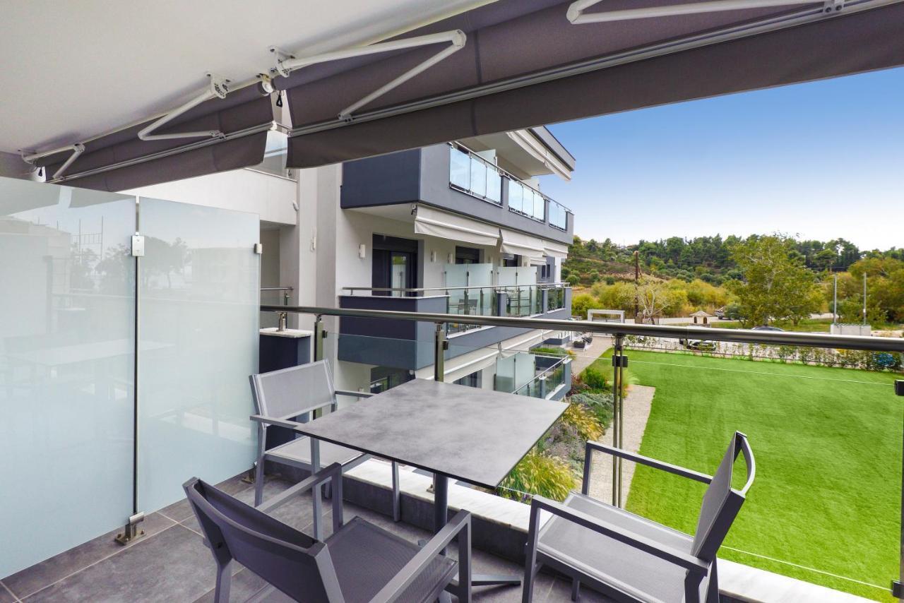 Botanica Luxury Suites Neos Marmaras Bagian luar foto