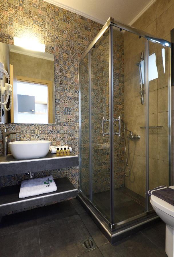 Botanica Luxury Suites Neos Marmaras Bagian luar foto