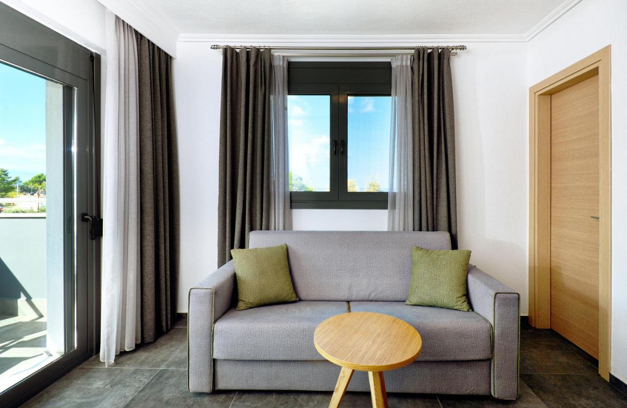 Botanica Luxury Suites Neos Marmaras Bagian luar foto