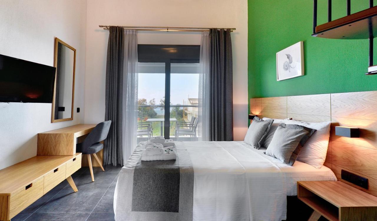 Botanica Luxury Suites Neos Marmaras Bagian luar foto