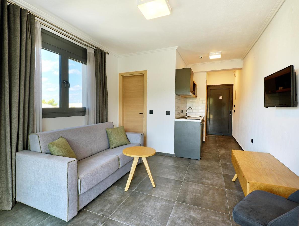 Botanica Luxury Suites Neos Marmaras Bagian luar foto